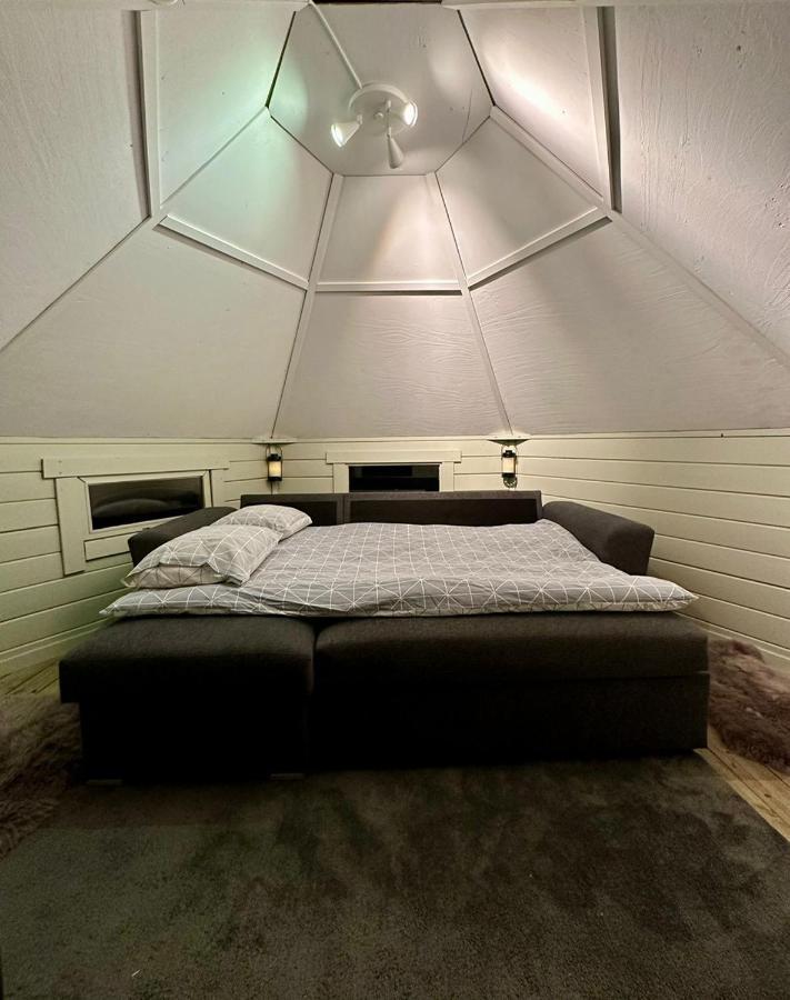 Camp Caroli Hobbit Hut Villa Jukkasjärvi Eksteriør bilde